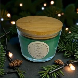 Christmas Wreath Candle 16oz | Forest Pine Soy Wax Candle | Holiday Scent